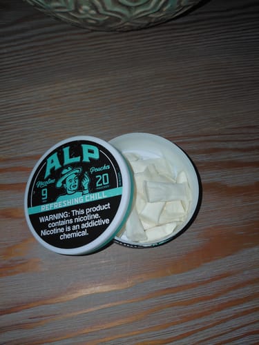 Customer photo review of Refreshing Chill Nicotine Pouches
