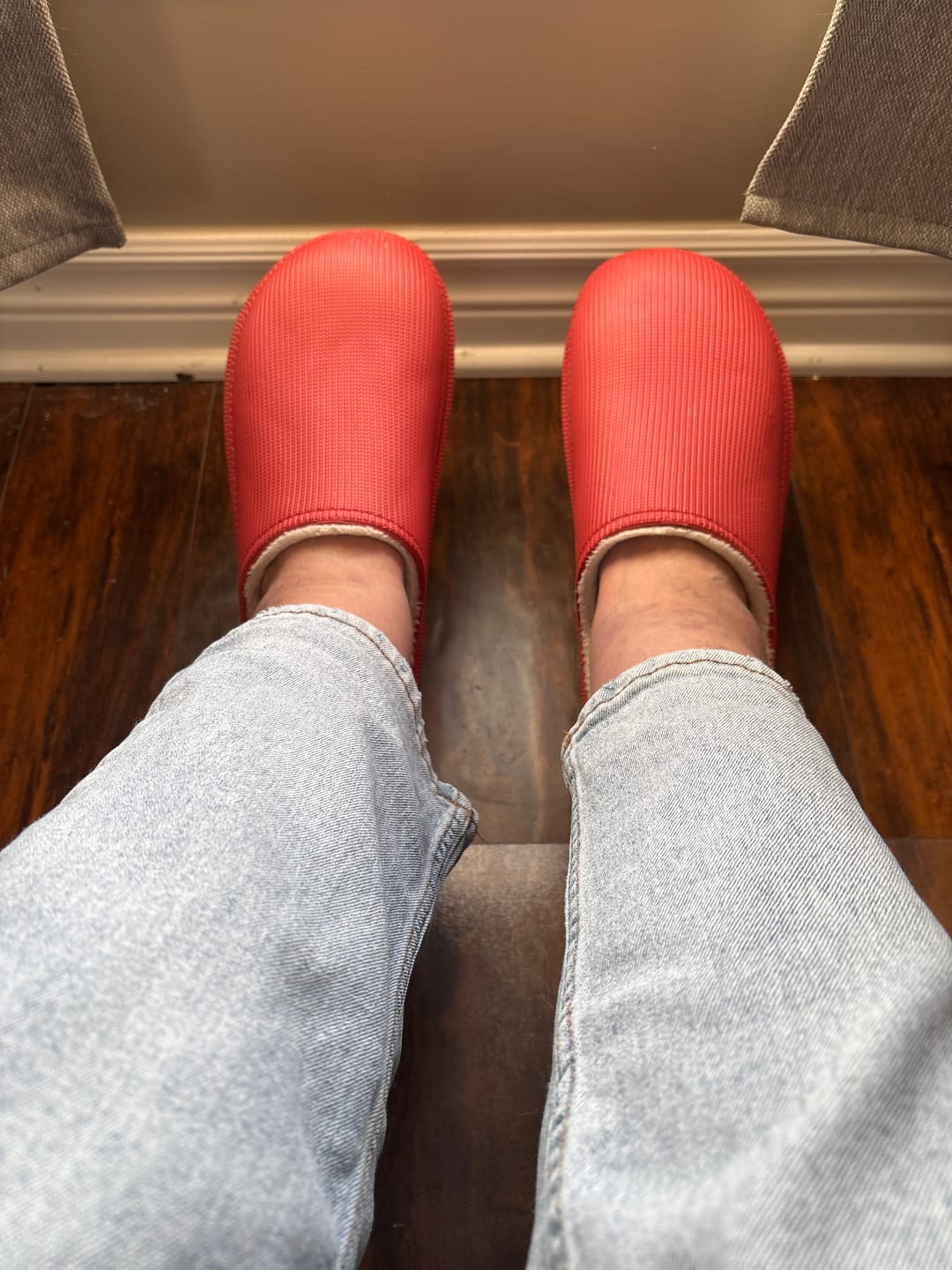 Customer photo review of Cushion Slides with Fur - Cloud Slides