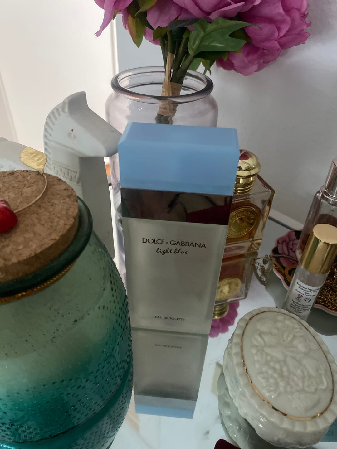 Customer photo review of Dolce & Gabbana Light Blue Eau De Toilette Spray for Women