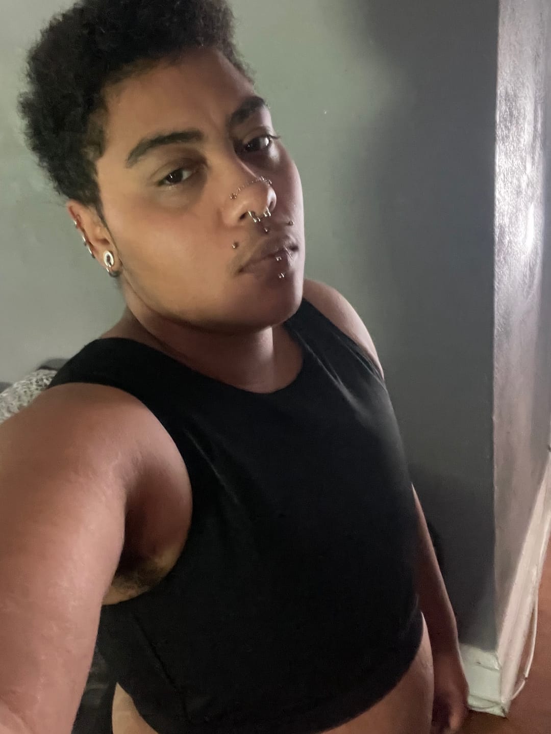 Customer photo review of Mesh Back Comfort Band Binder Black