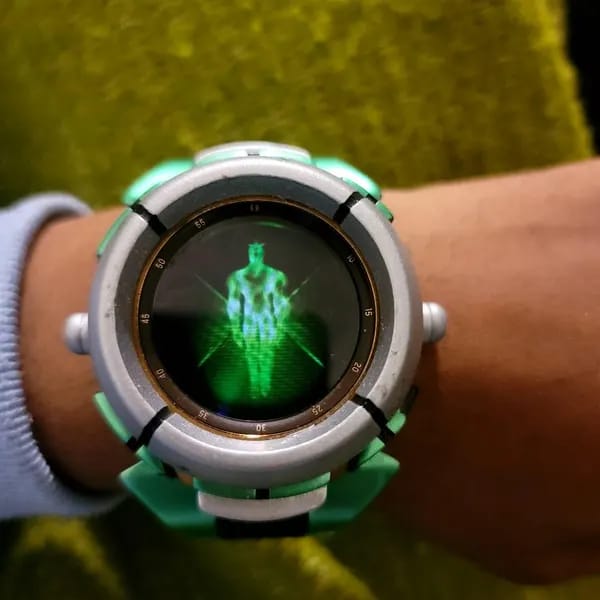 Customer photo review of Watch face can pop up ! Ben 10 Omnitrix Life Size Wearable Replica