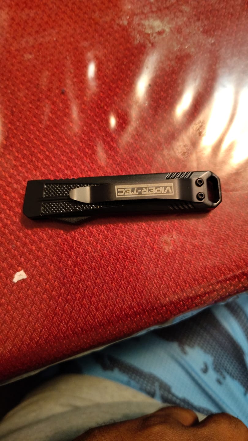Customer photo review of VT Mini Stinger OTF Knife