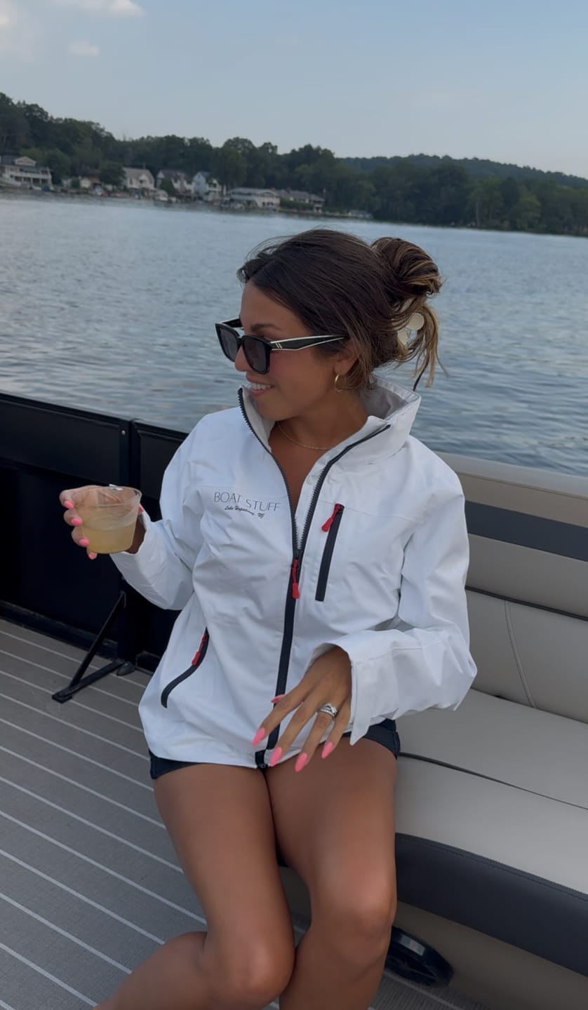 Customer photo review of Helly Hansen Women's Crew Hooded Jacket 2.0