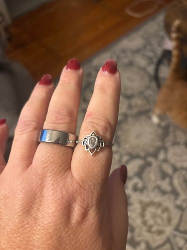 Customer photo review of Mother&Warrior Lotus Ring
