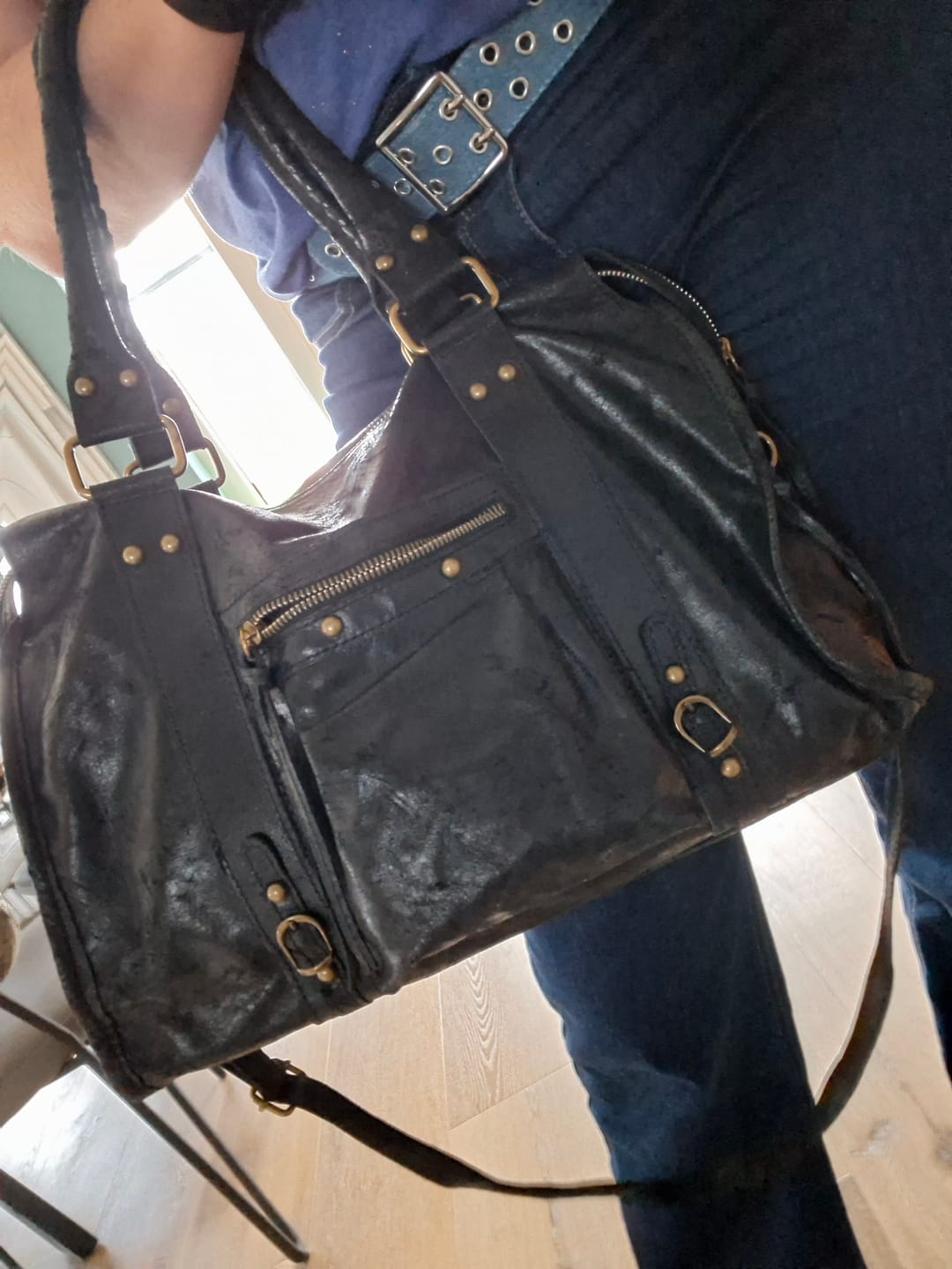 Customer photo review of It girl bag black