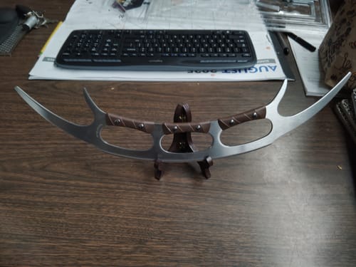 Customer photo review of Star Trek™ Bat'leth Pizza Cutter