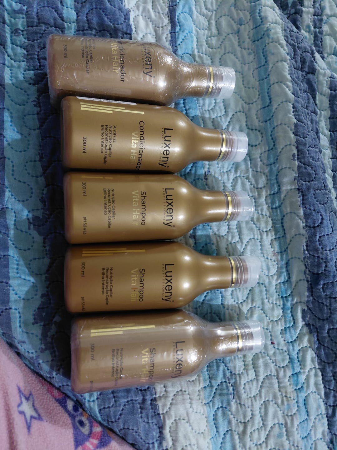 Customer photo review of Shampoo Reconstrucción Vita Hair 300 ml