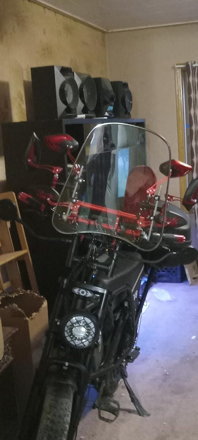 Customer photo review of OUXI V8 Max 750W Dual Battery Electric Bike