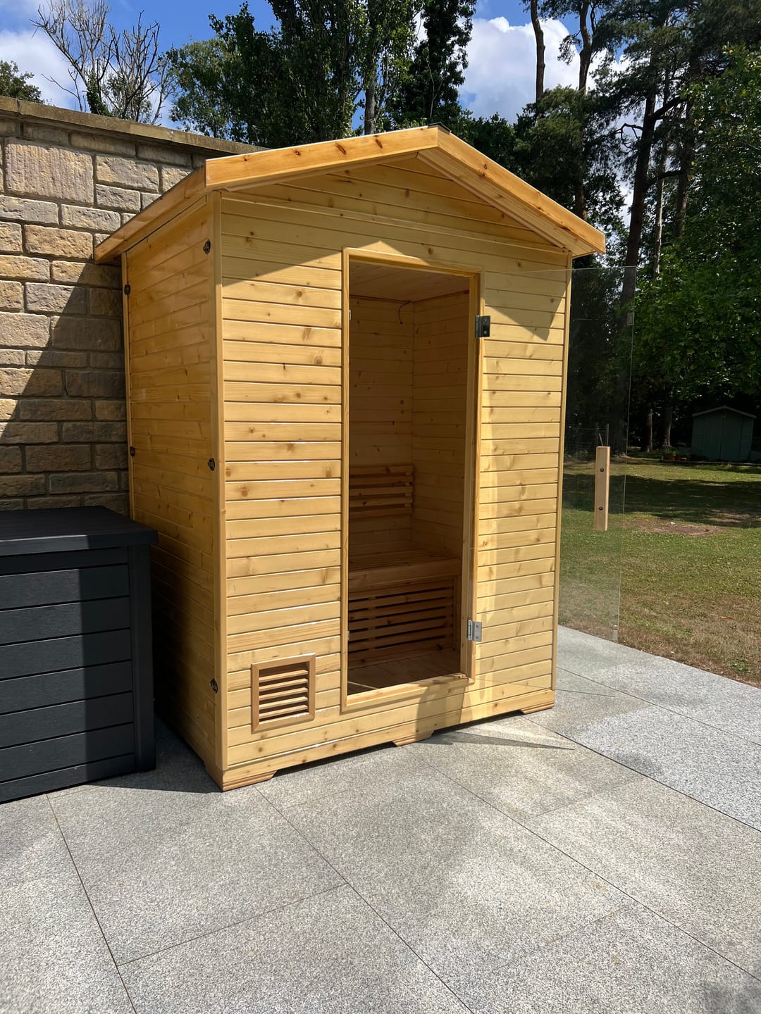 Customer photo review of MyoSauna Classic