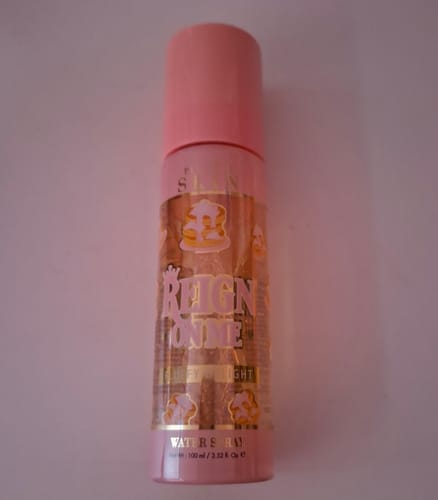 Customer photo review of P.Louise Reign On Me Water Spray