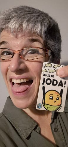 Customer photo review of Que Se Joda - Sticker para Tarjeta de Crédito