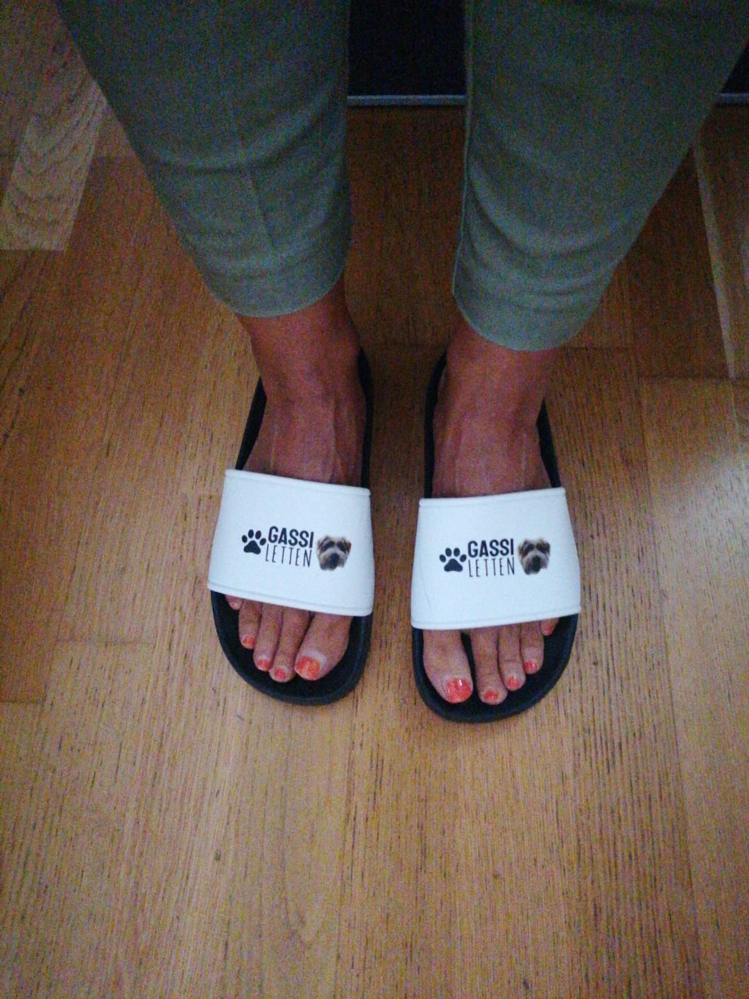 Customer photo review of Gassiletten - Individuelle Badelatschen