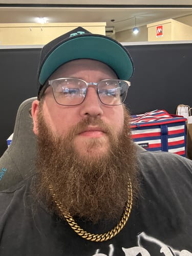 Customer photo review of 18k Gold Curb Cuban Chain