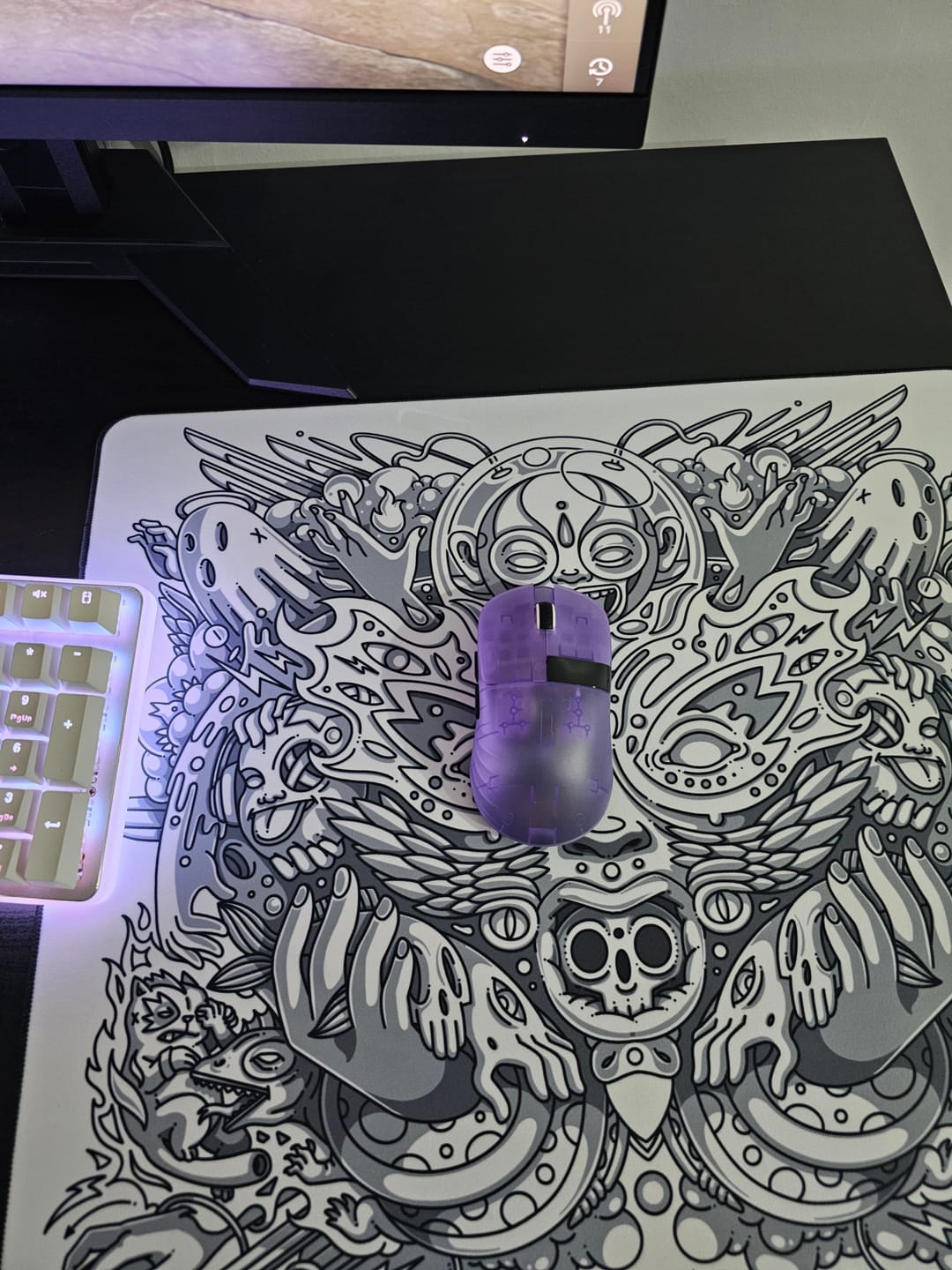 Customer photo review of Chilkey Glacier LW 8K Wireless Mouse