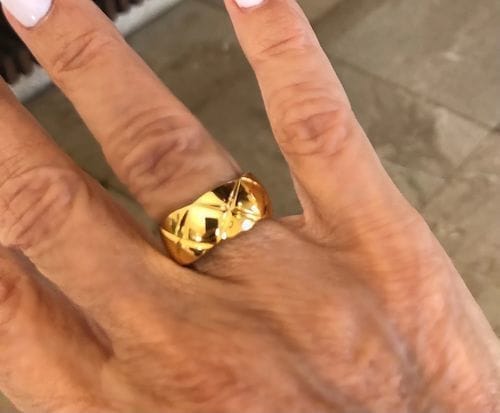 Customer photo review of CRUSH RING 10MM QUILTED