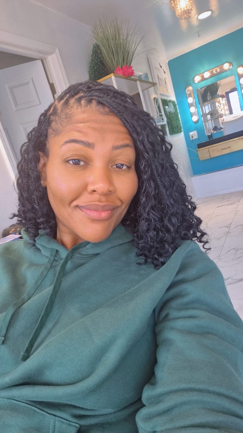 Customer photo review of Spiral Curl Bulk Hair Extensions for Braiding