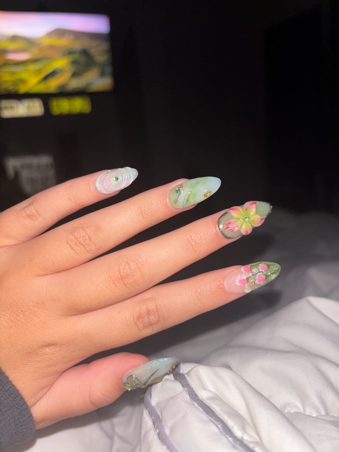 Customer photo review of Elyora