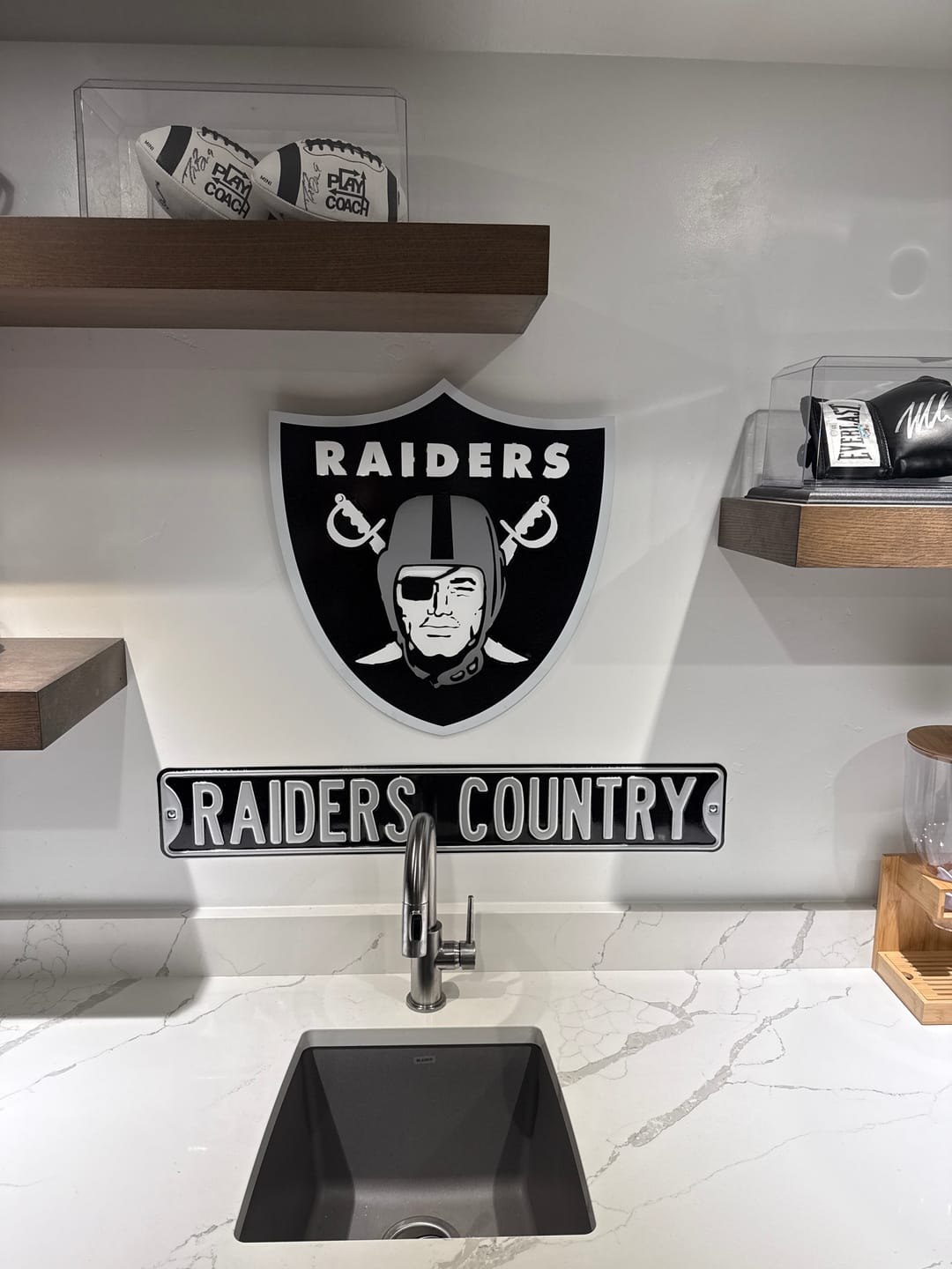 Customer photo review of Las Vegas Raiders Shield 3D Vintage Metal Wall Art
