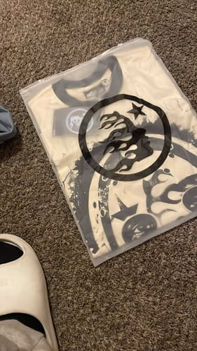 Customer photo review of Hellstar 777 Shirt – 250GSM Cotton Cream Hellstar T-Shirt with Masked Face and Path 2 Paradise Design