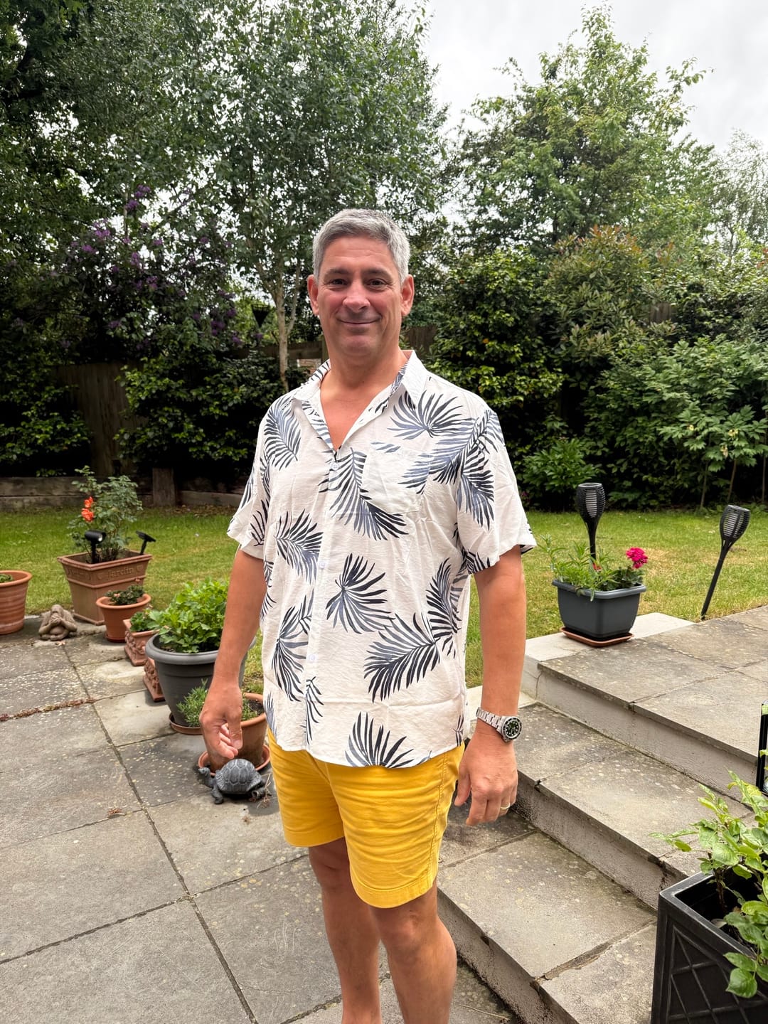 Customer photo review of Men's Hawaiian Casual Holiday Cotton Pocket Button Up Summer Beach Short Sleeve Shirt