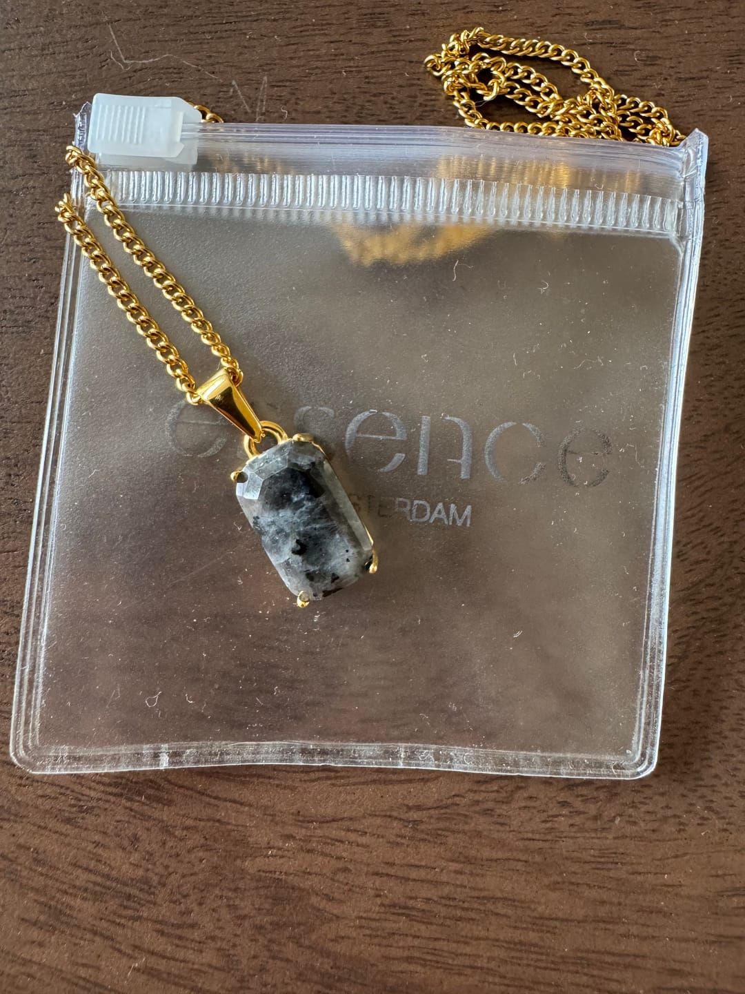 Customer photo review of Moon (Gold)