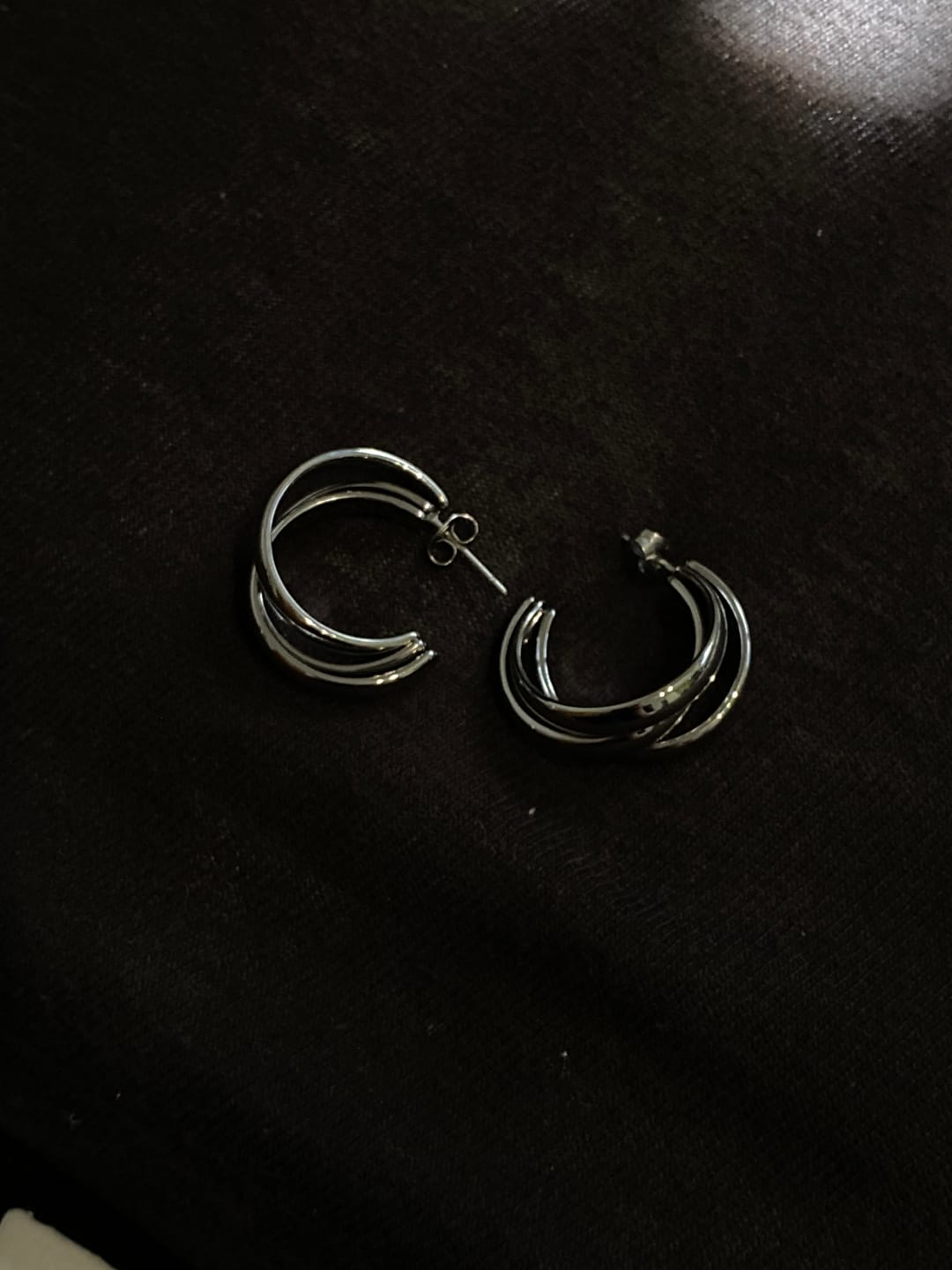 Customer photo review of Kyla Ohrstecker | 18K vergoldet
