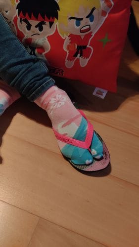 Customer photo review of Chaussettes Tabi Sakura