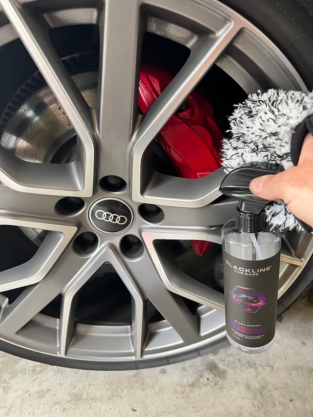 Customer photo review of BLACKLINE® MICROFIBER WHEEL MITT