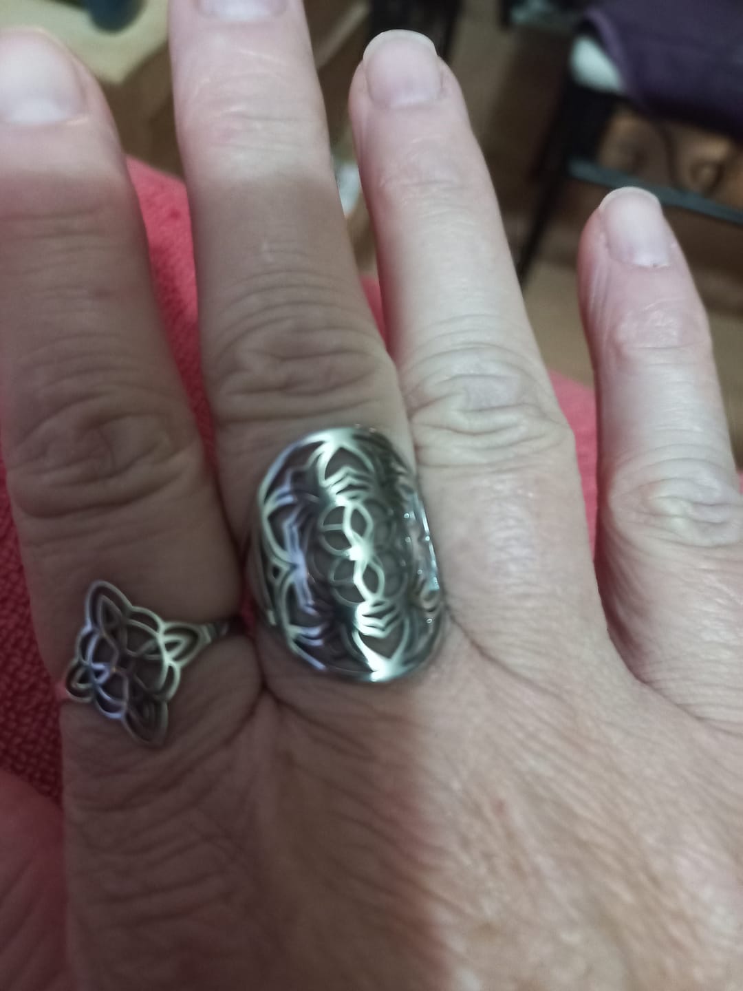 Customer photo review of Bague Ajustable "Fleur de Mandala"
