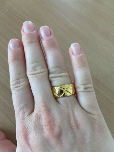 Customer photo review of CRUSH RING 10MM QUILTED