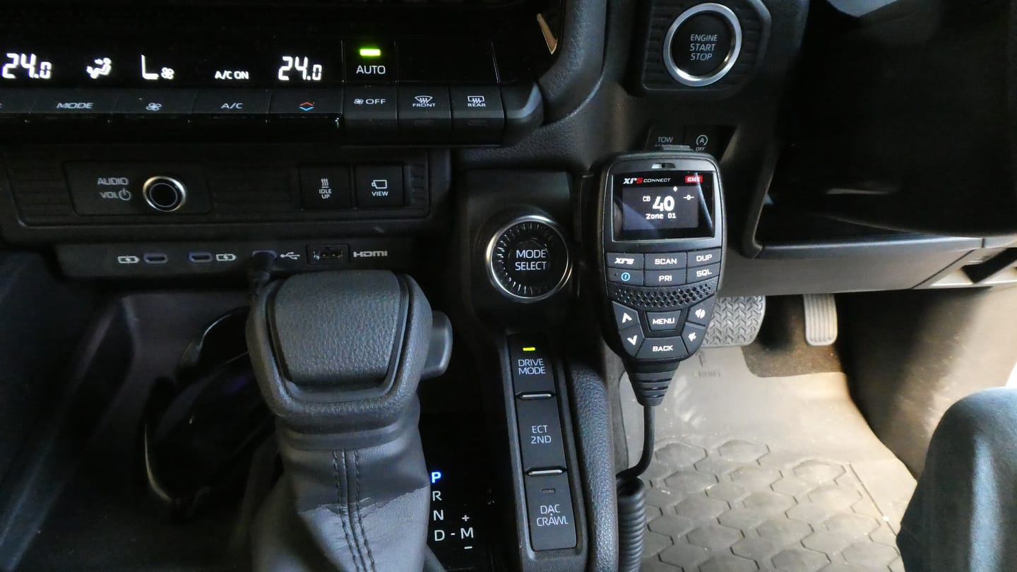 Customer photo review of UHF Handpiece Mount - Prado 250 Series - Dash Mount
