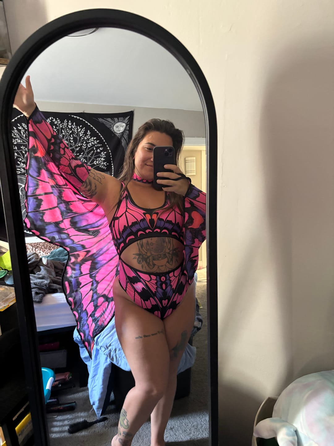 Customer photo review of Aurora Venom Wings