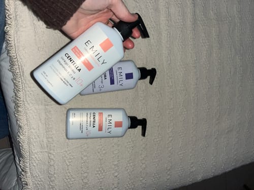 Customer photo review of Crema AntiCelulitis🧴🦵 - 200ml EMILY