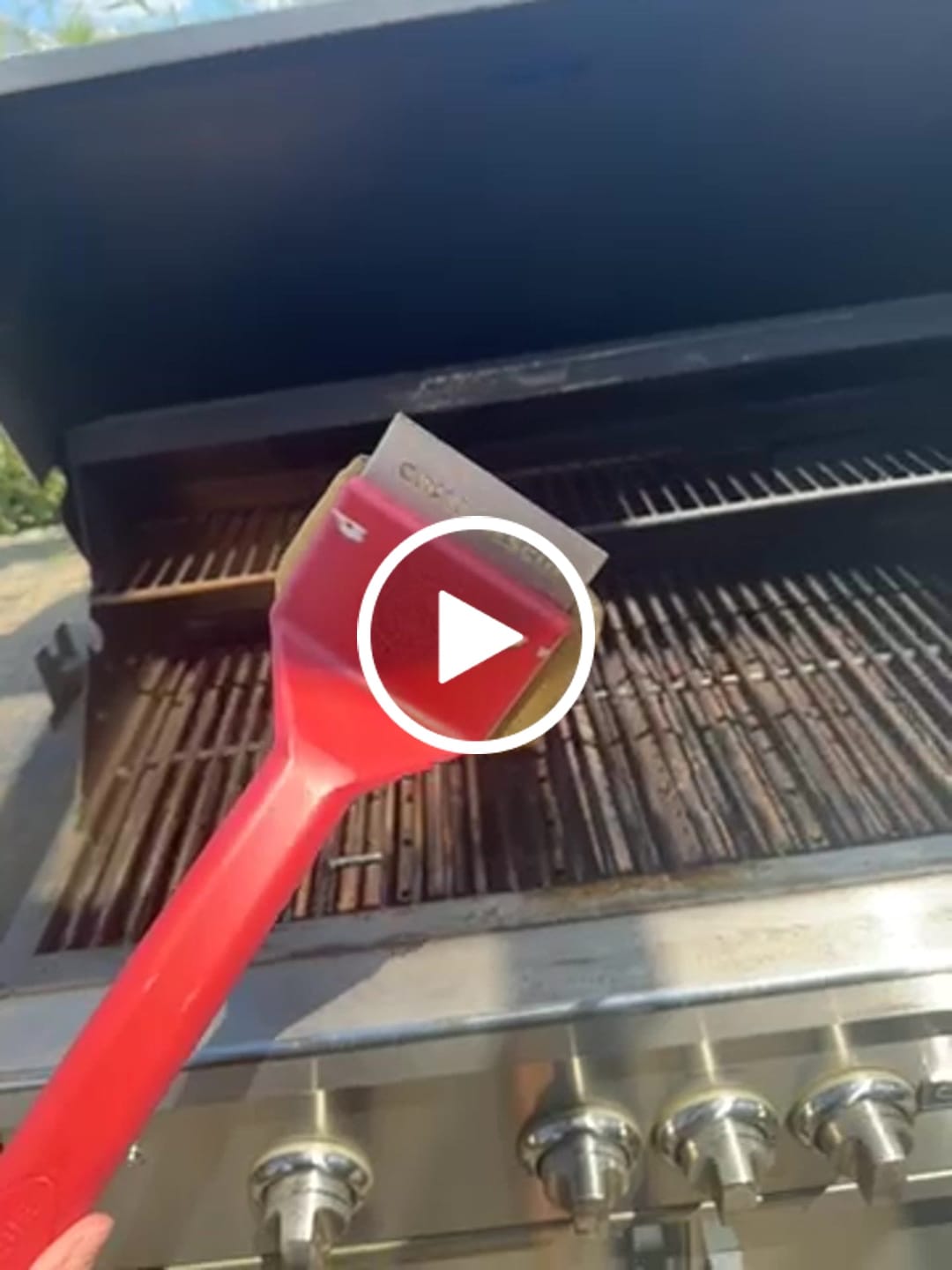 Customer video review of Grill Brush w/ Scraper