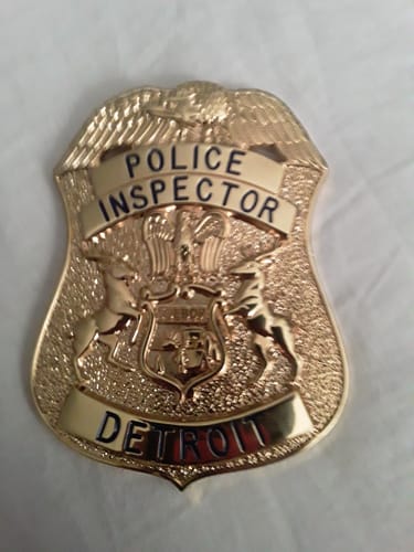 Customer photo review of Beverly Hills COP II Axel Foley's Detroit Police Inspector Badge