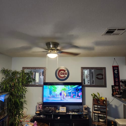 Customer photo review of Chicago Bulls Vintage 3D Metal Wall Art