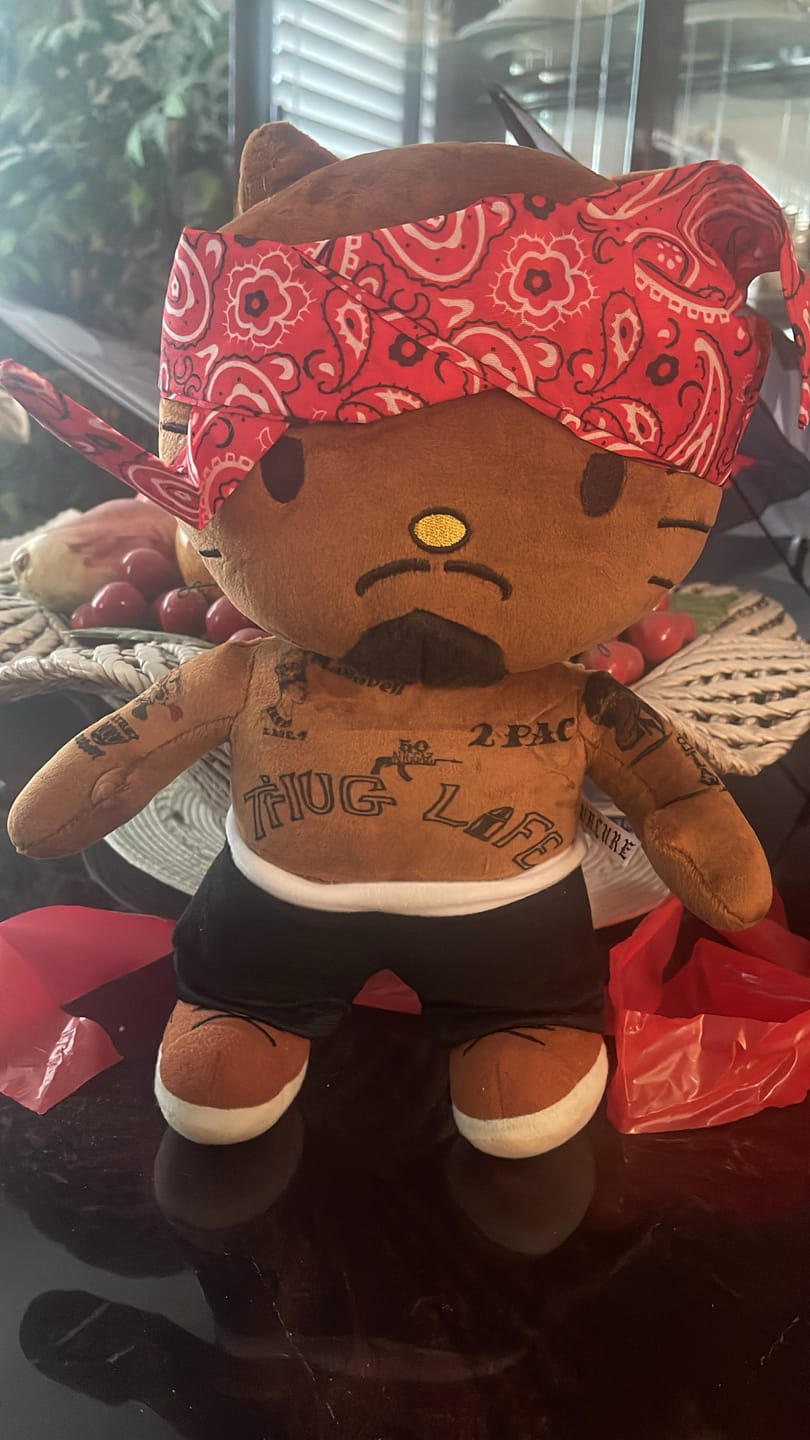 Customer photo review of tupac