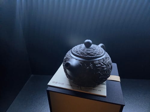 Customer photo review of Yixing Black Clay Dragon Teapot