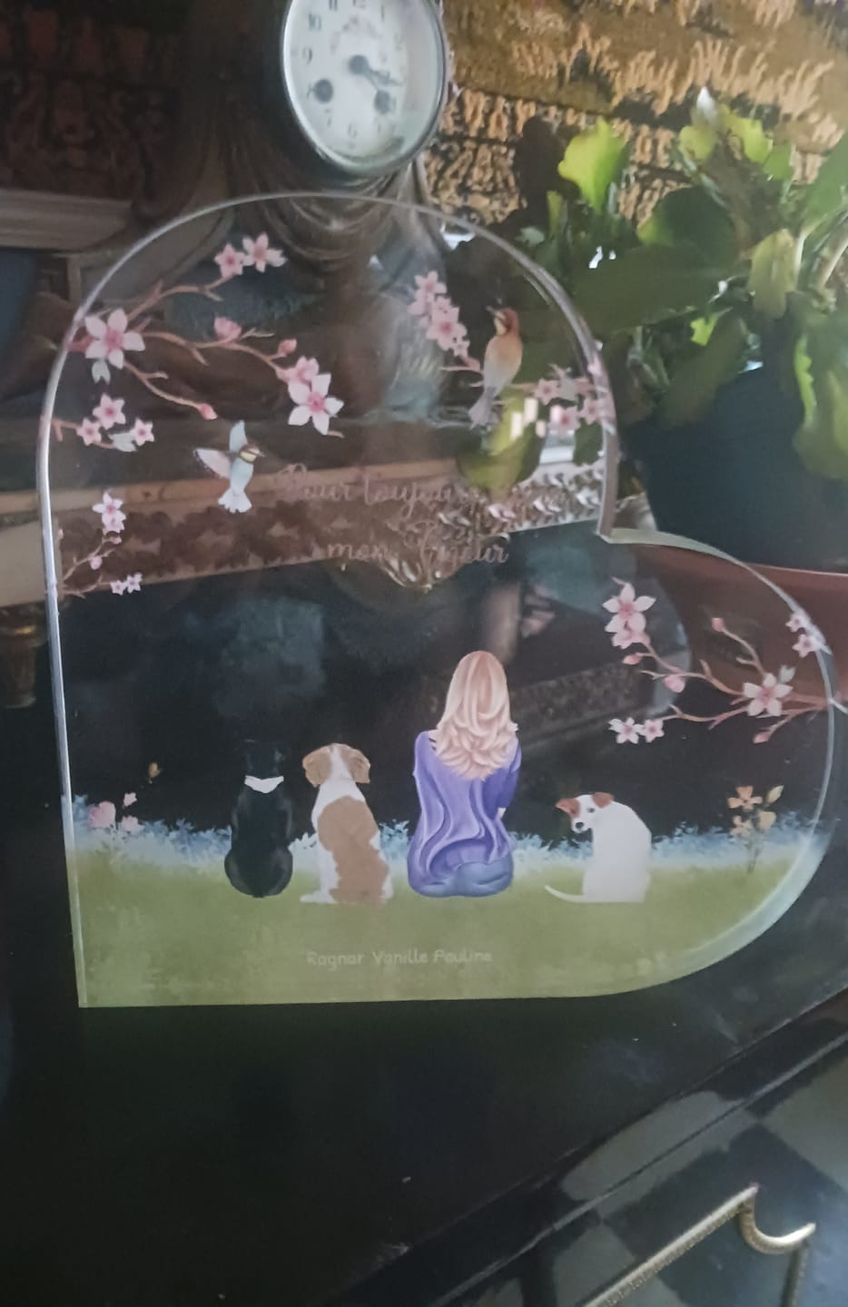 Customer photo review of Toujours à mes côtés - Cœur en verre personnalisé