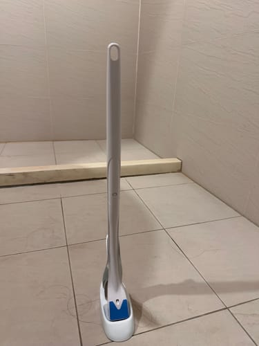 Customer photo review of 莊臣 SC Johnson 免沾手拋棄式 可沖式 濃縮洗劑馬桶刷清潔組-花香香皂 (刷柄1支+刷架1座+水溶性刷頭4入)