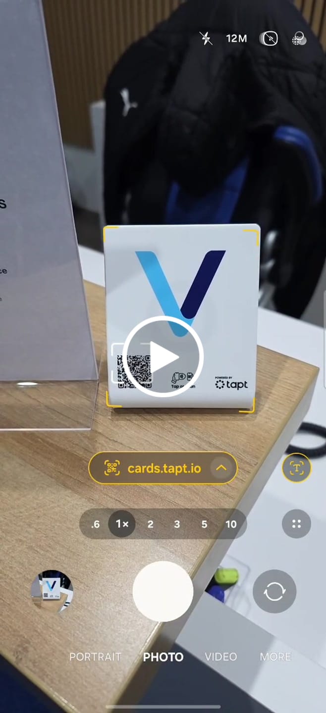 Customer video review of Tapt Custom Stand