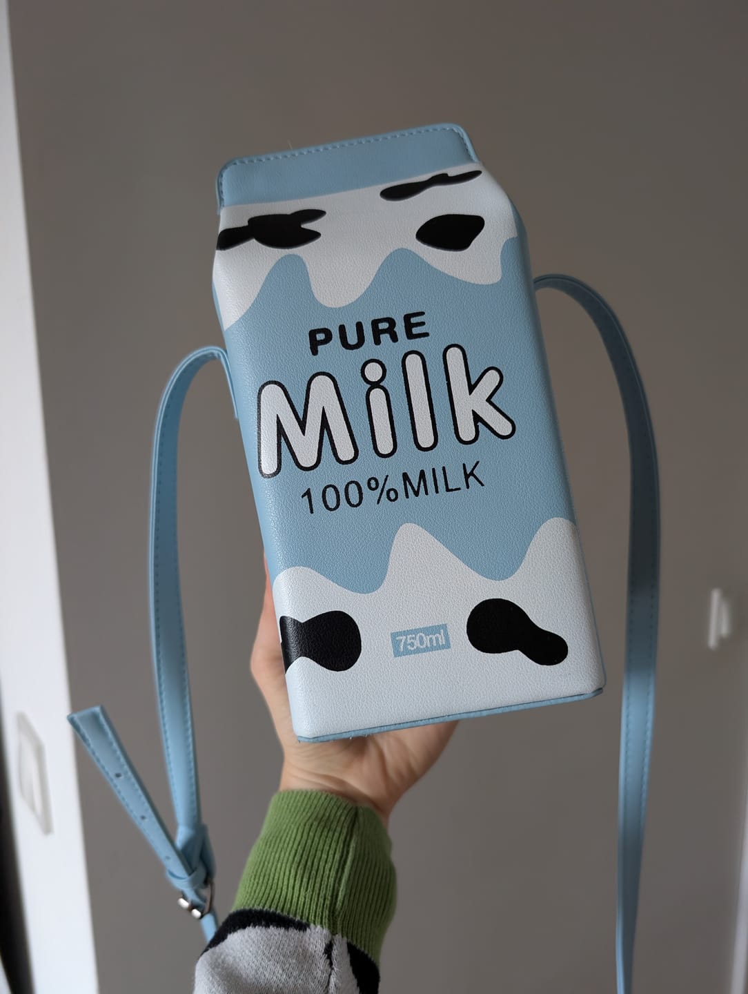 Customer photo review of Milk Mini Bag