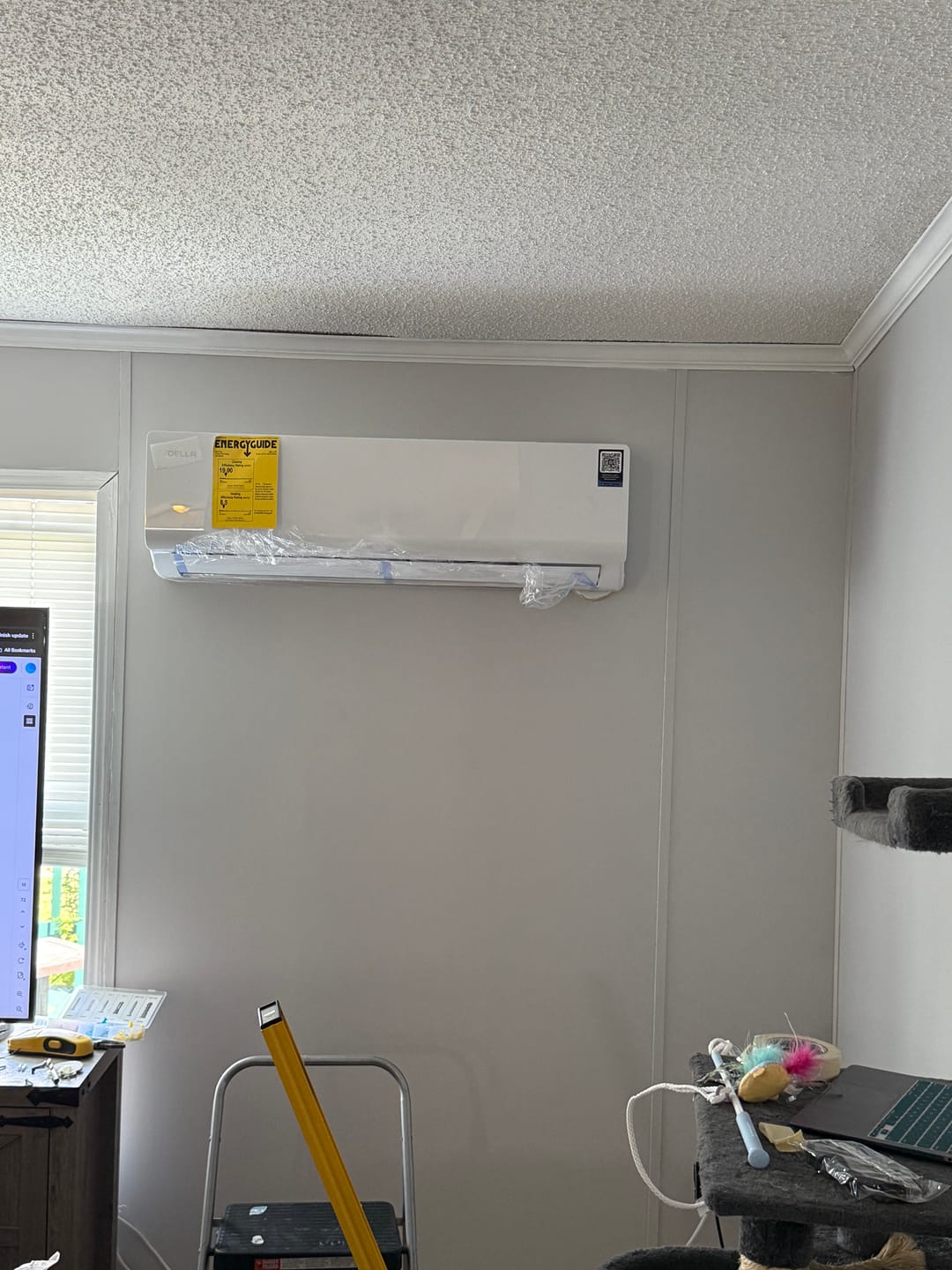 Customer photo review of DELLA Vario Series 35000 BTU Dual Zone Mini Split AC (12K+18K) - Up to 1550 Sq.Ft.