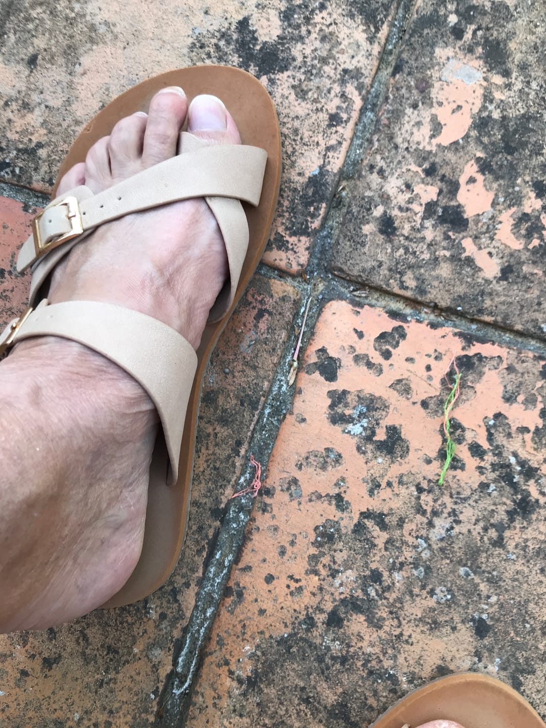 Customer photo review of Glow II - Sandales barefoot