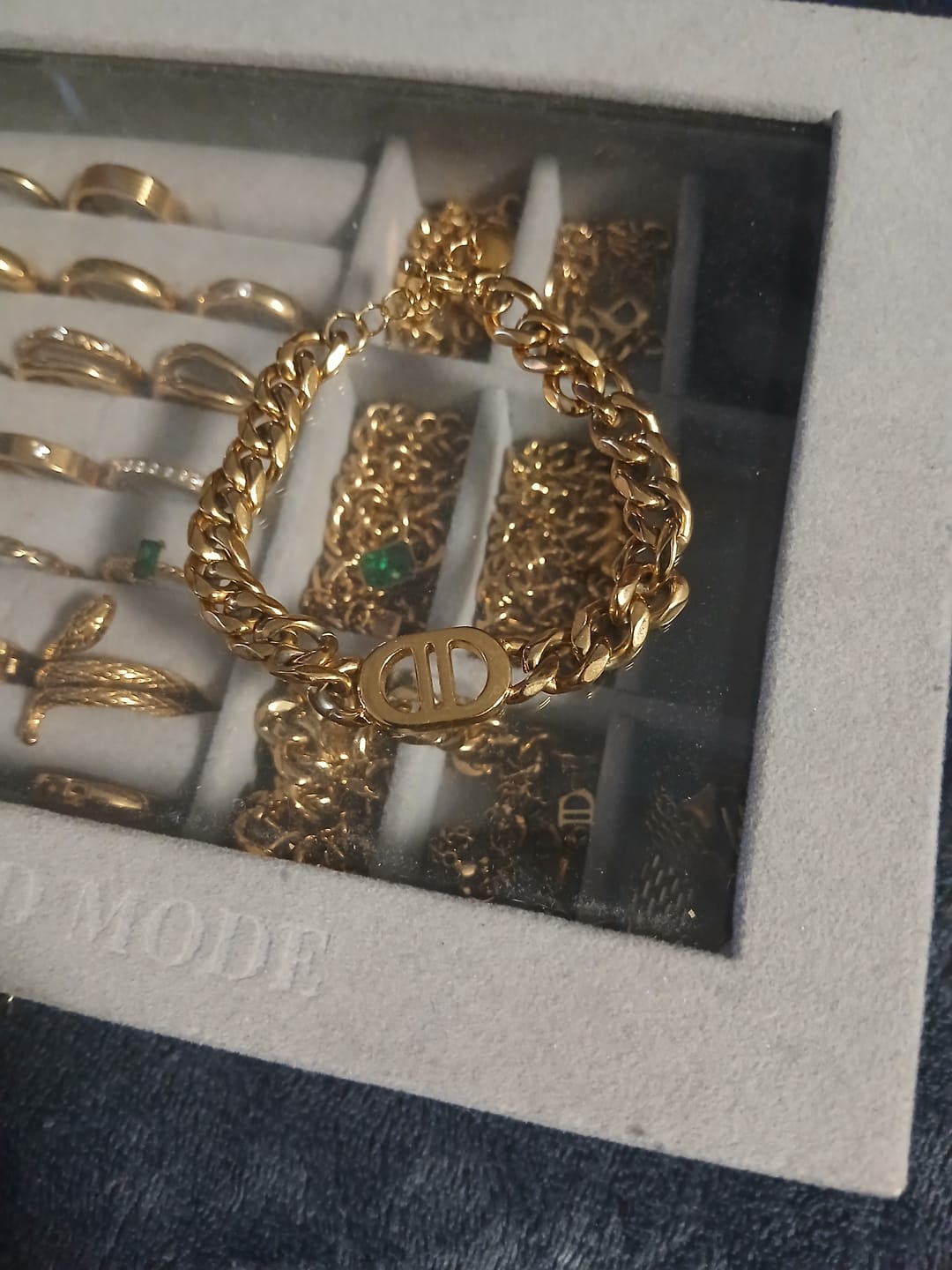 Customer photo review of Prestige Armband | 18K vergoldet