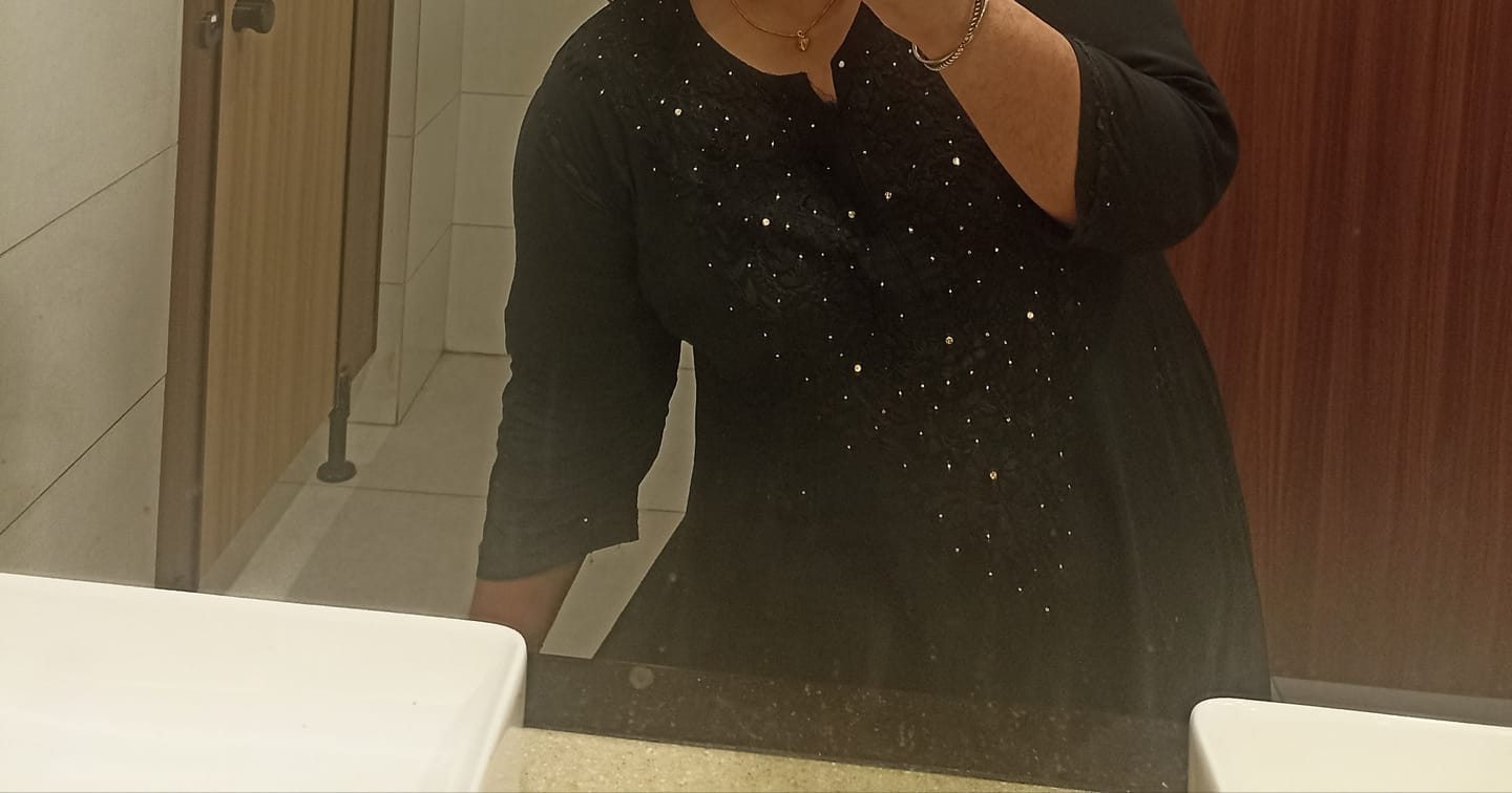 Customer photo review of Black 2 piece Rayon Mukaish set