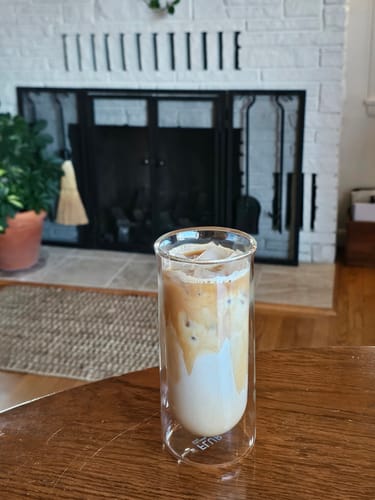 Customer photo review of FLUR Iced Coffee Glasses
