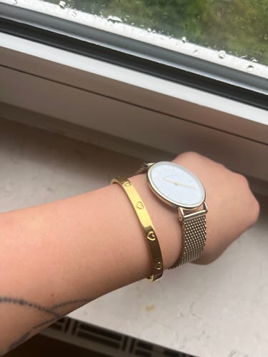 Customer photo review of Heart Armreif | 18K vergoldet