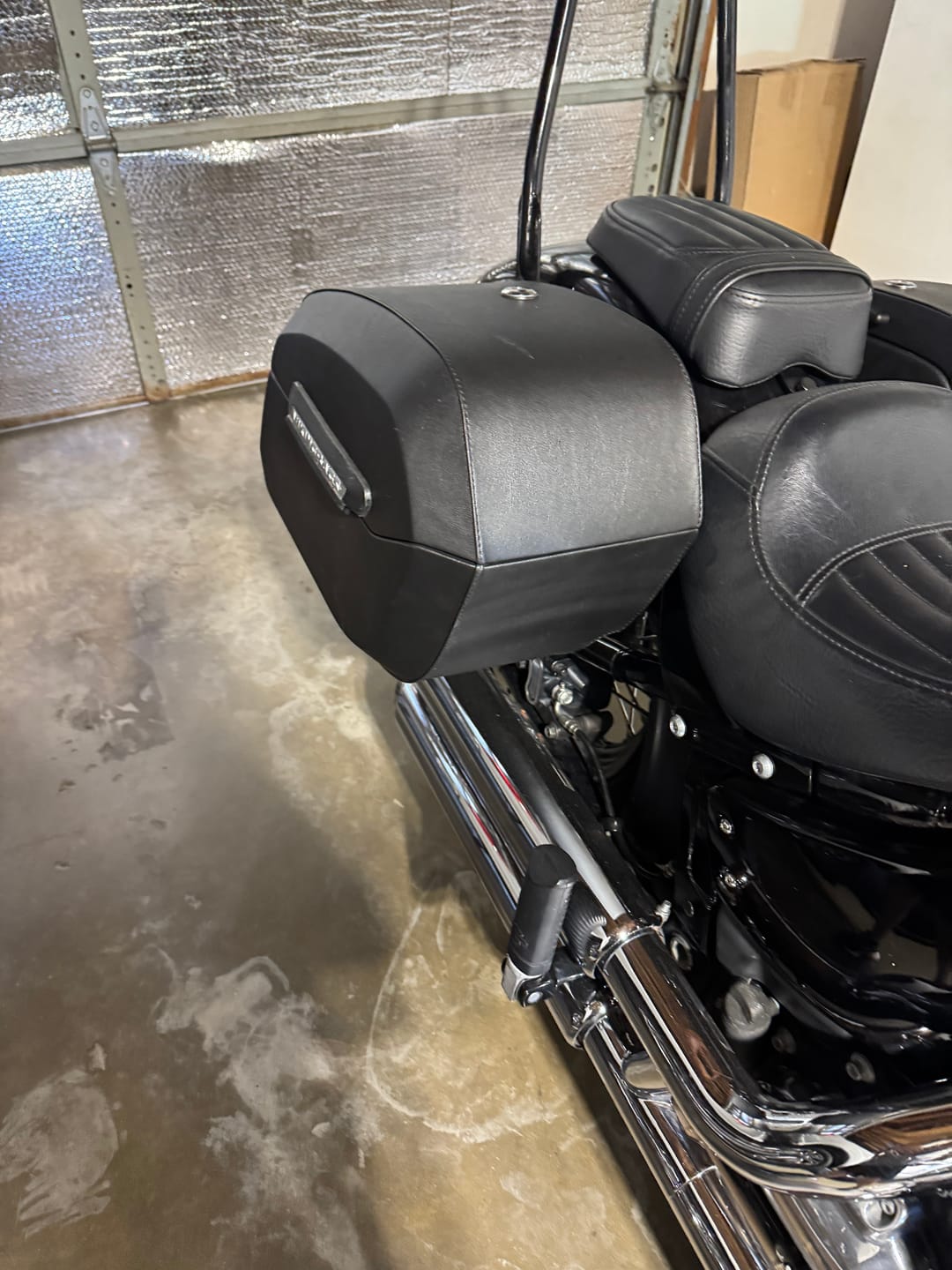 Customer photo review of 32L - Darkin Large Quick Mount Leather Wrapped Hard Saddlebags for Harley Softail Slim FLSL