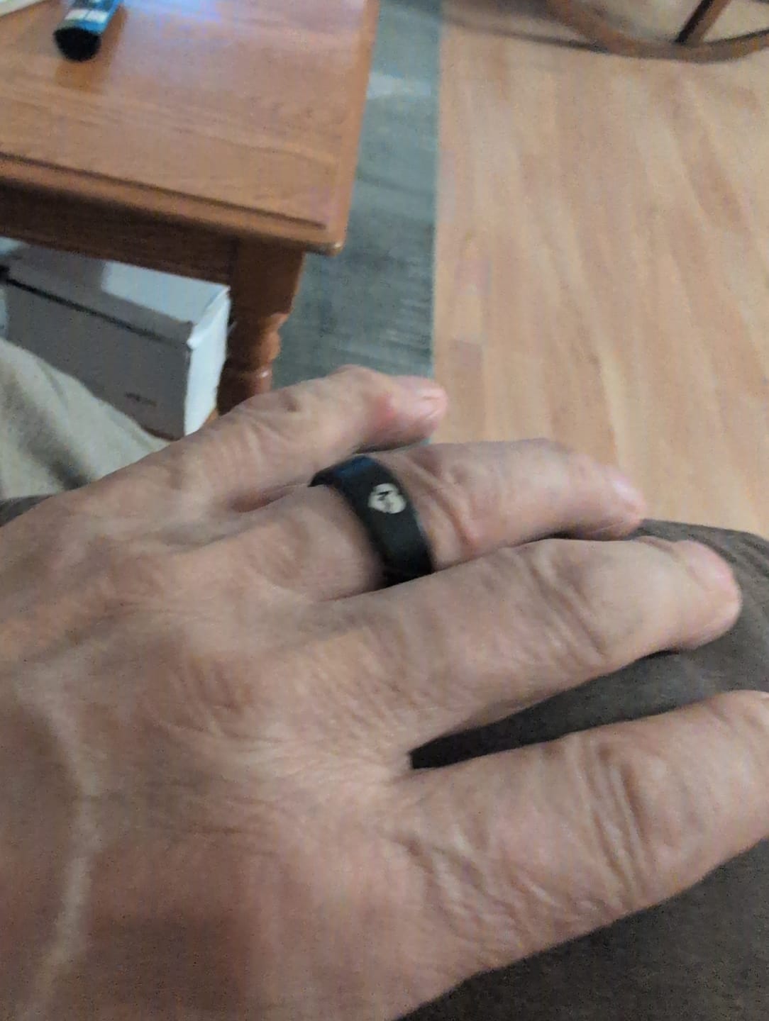 Customer photo review of FITAOS R07 Blood Glucose ECG/EKG Blood Pressure Monitoring AI Health Analysis Smart Ring